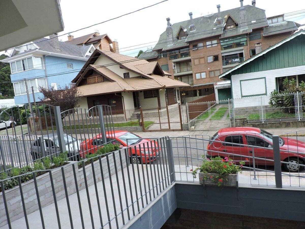 Apartamento Ape St Petrus Centro Gramado Exterior foto